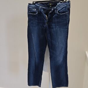 Lucky Brand Dark Blue Straight Leg Jeans. Cropped